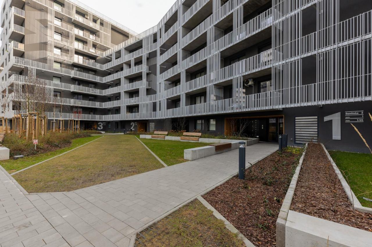 Stacja Wola Apartments With Parking By Noclegi Renters Варшава Екстер'єр фото